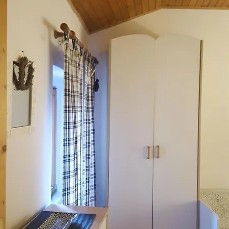 Fuer 4 Personen Ca 100 Qm In Nova Vas Nad Dragonjo, Kuestenland Slowenien *