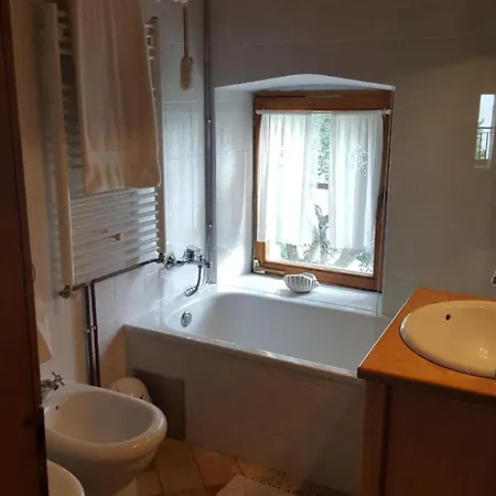 Fuer 4 Personen Ca 100 Qm In Nova Vas Nad Dragonjo, Kuestenland Slowenien Počitniška hiša